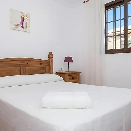 Casa Con Terraza Cerca Del Pueblo Solo Alquilamos A Familias דירה קוניל דה לה פרונטרה